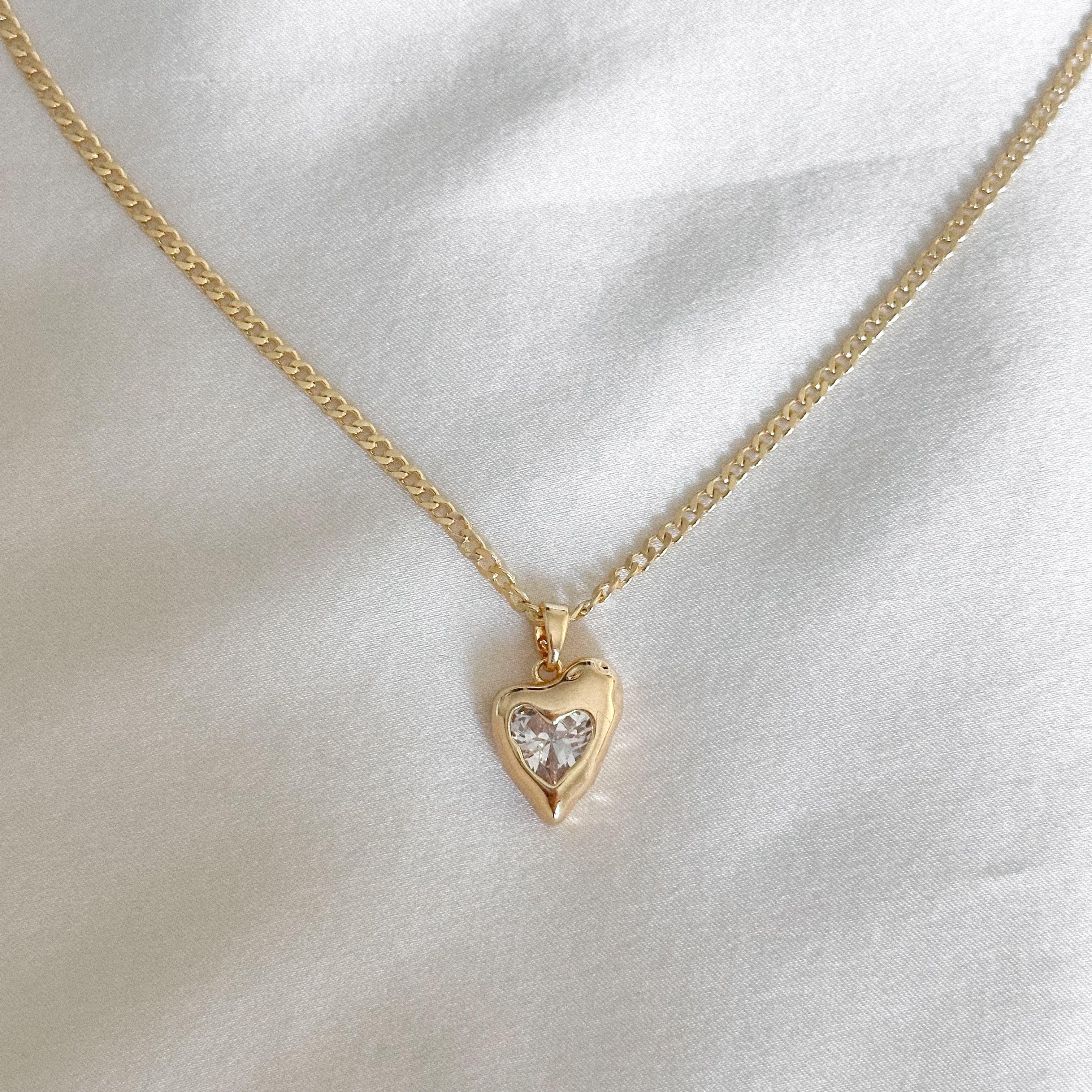 Floraa Heart Necklace